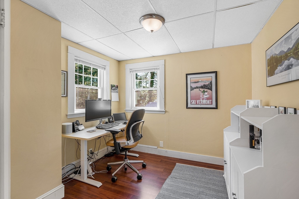 18 Wells Road Reading, MA 01867 - Photo 23 of 41