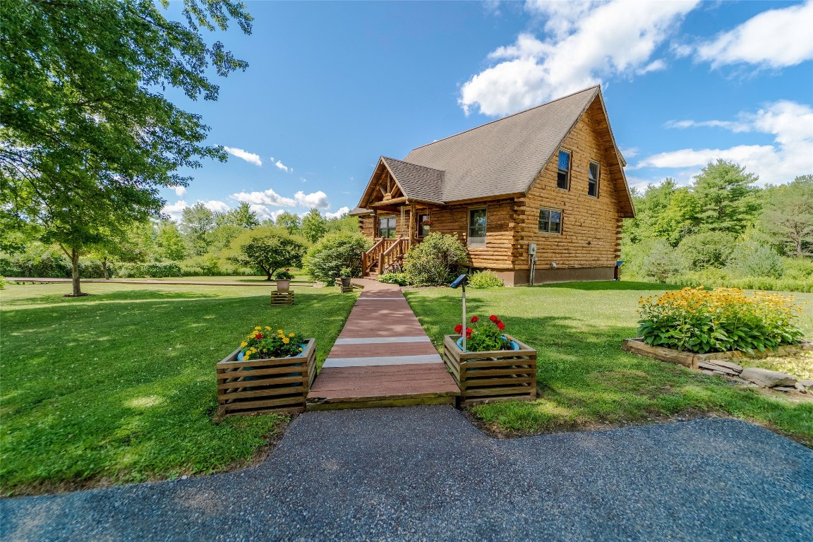 155 Lord Road Owego, NY 13827 - Photo 3 of 34 Gallery Image 3