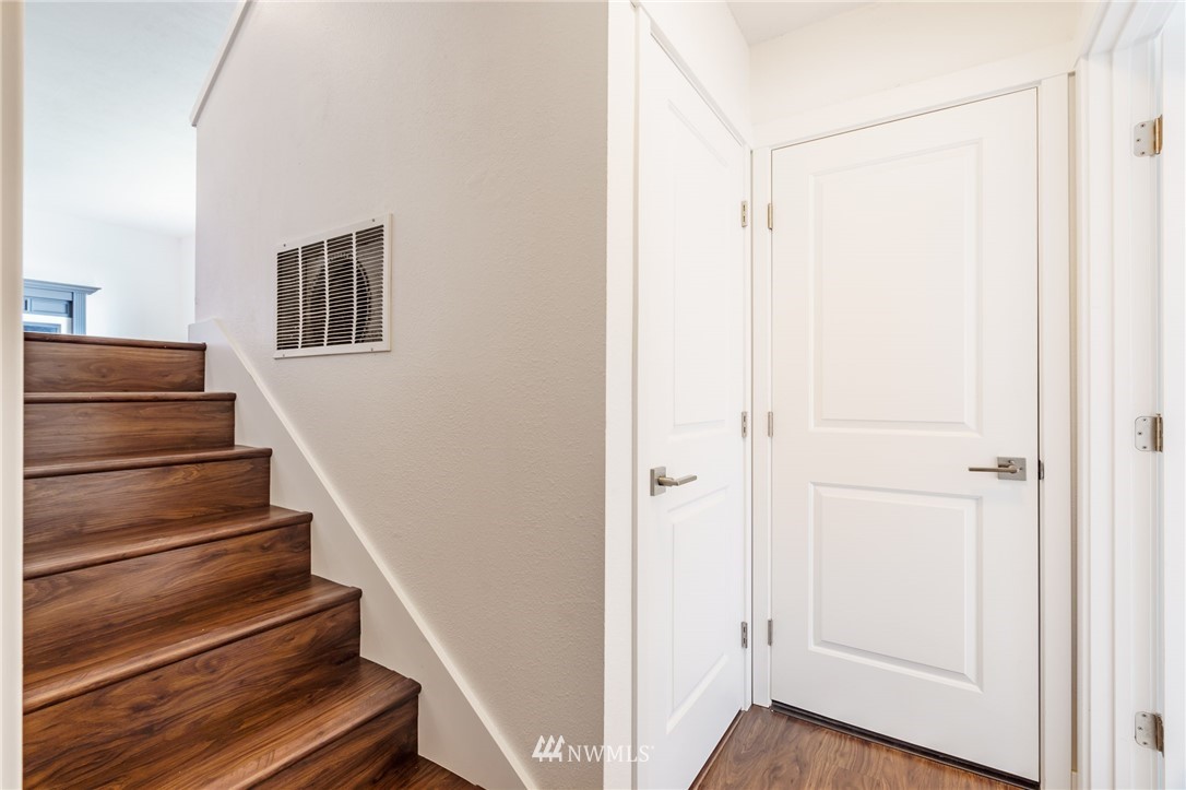 1620 Index Avenue Southeast Renton, WA 98058 - Photo 12 of 39 a view of an entryway with wooden floor
