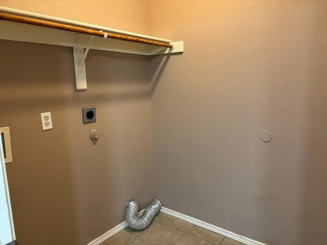 a close up of a shower