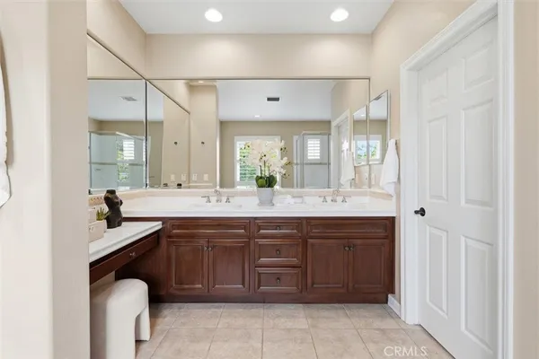 $2,088,000 | 6 Versailles, Irvine, CA 92602