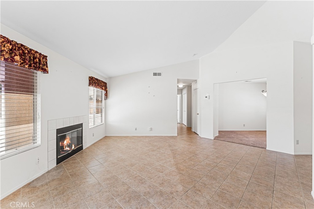 44327 Harbor Street Lancaster, CA 93536 - Photo 9 of 51