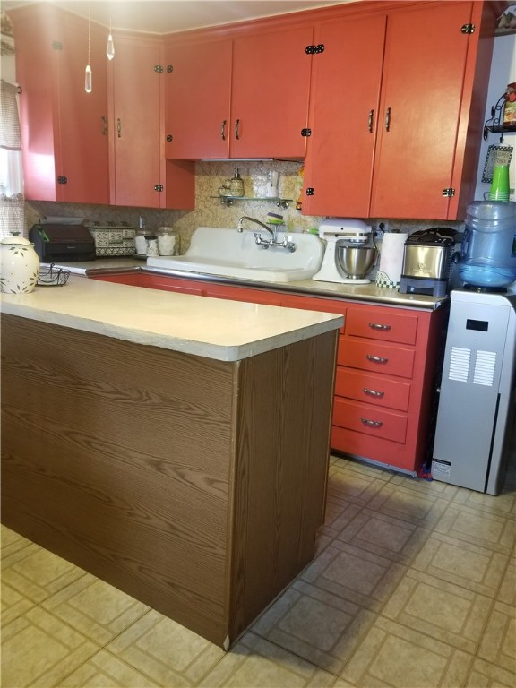 464 Cottage Street Woonsocket, RI 02895 - Photo 3 of 25
