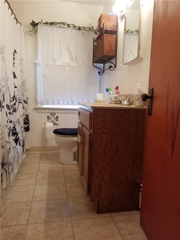 464 Cottage Street Woonsocket, RI 02895 - Photo 8 of 25
