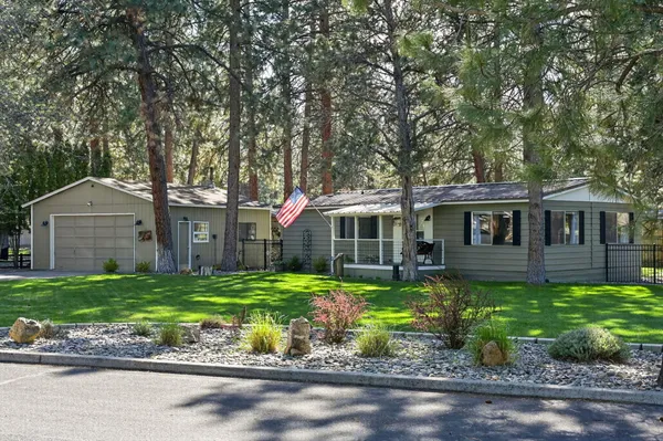 $439,000 | 19668 Hiller Drive, Bend, OR 97702
