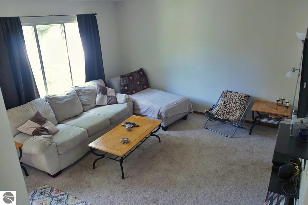 1740 South Stockman Road Mount Pleasant, MI 48858 - Photo 25 of 42 1789486-24.JPG