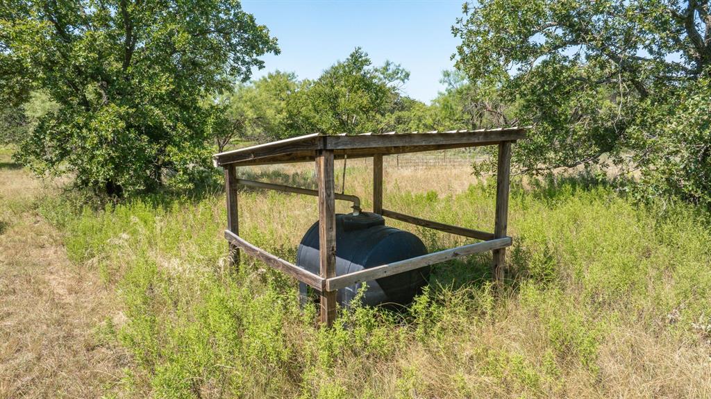 1712 Wells East Road Newcastle, TX 76372 - Photo 36 of 40 a view of outdoor space and deck
