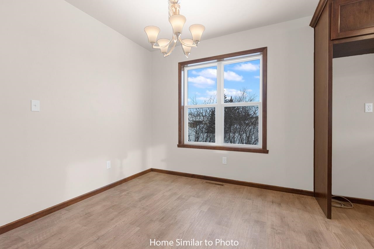 1624 Frontier Road Luxemburg, WI 54217 - Photo 12 of 25