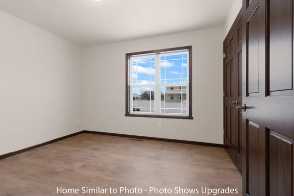 $394,900 | 1624 Frontier Road, Luxemburg, WI 54217