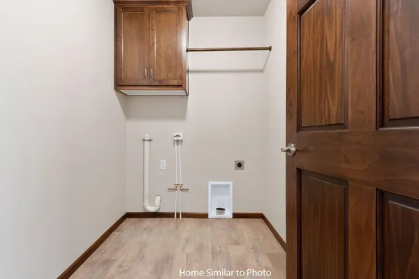 $394,900 | 1624 Frontier Road, Luxemburg, WI 54217