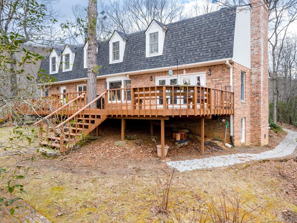 1418 Old Fort Road Fairview, NC 28730 - Photo 22 of 29 Gallery Image 22