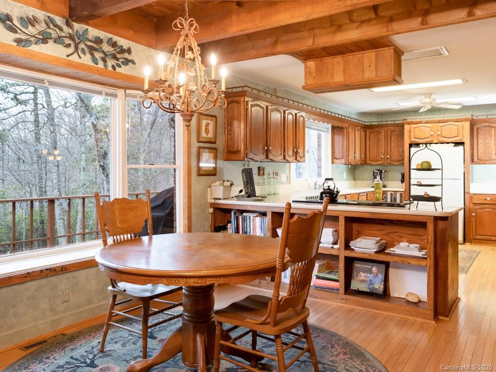 1418 Old Fort Road Fairview, NC 28730 - Photo 8 of 29 Gallery Image 8