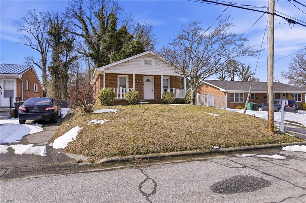 949 Council Street High Point, NC 27262 - Photo 3 of 29 Gallery Image 3