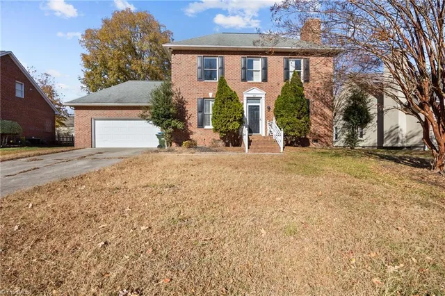 $369,900 | 305 Alison Lane, Archdale, NC 27263