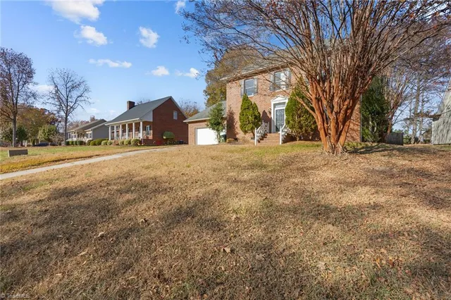 $369,900 | 305 Alison Lane, Archdale, NC 27263