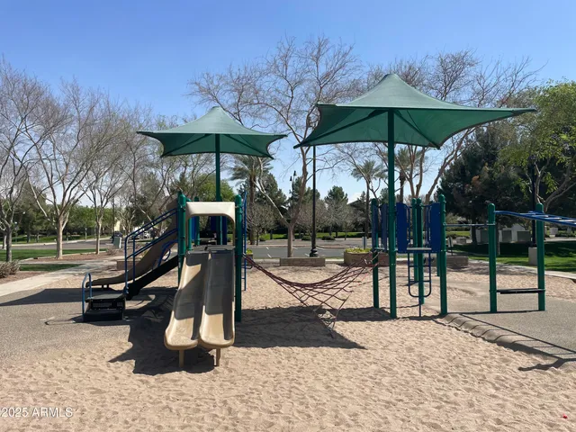 $489,500 | 1161 South Storment Lane, Gilbert, AZ 85296