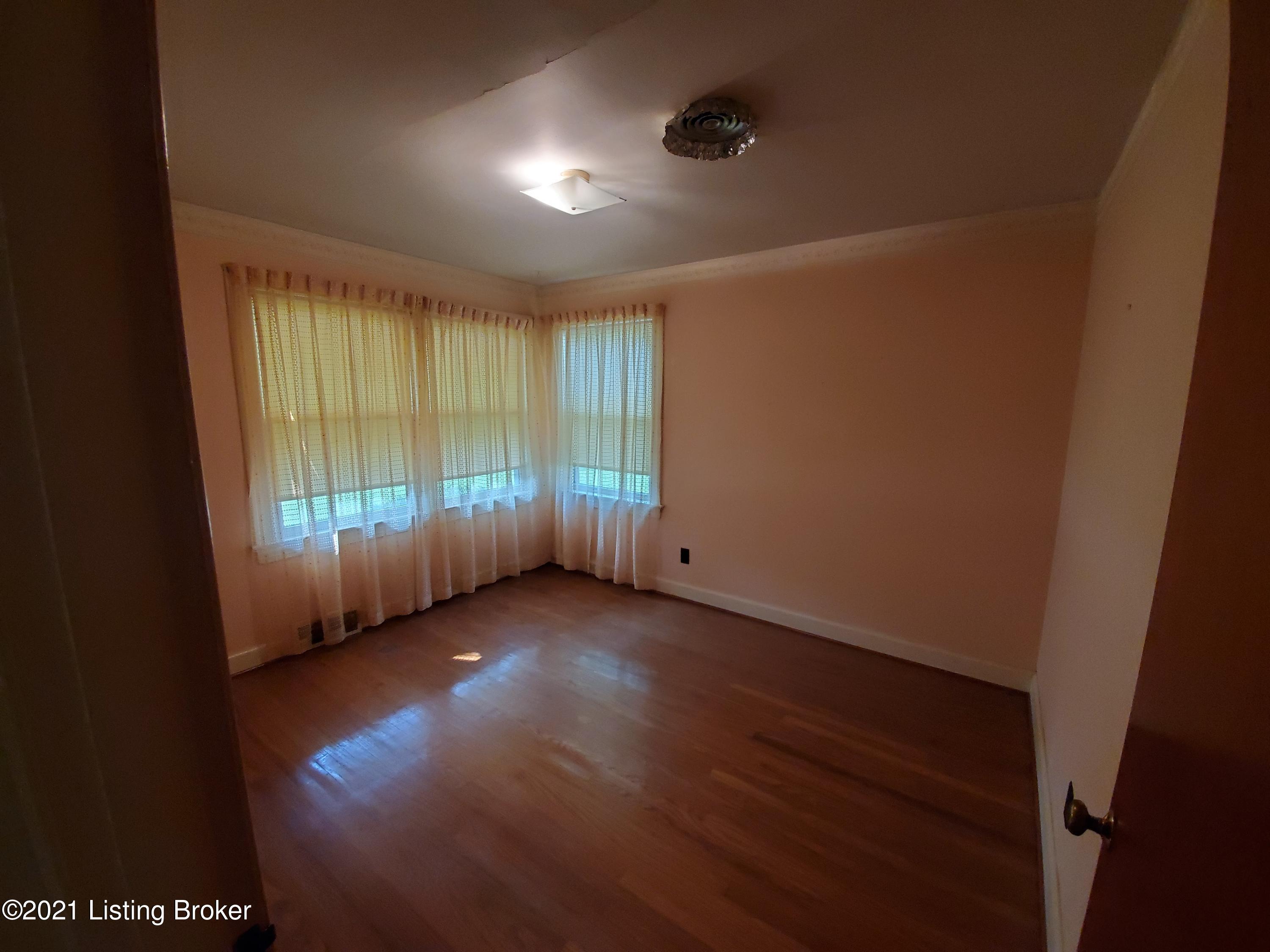 3305 Wessel Road Louisville, KY 40216 - Photo 20 of 29 20210721_172741