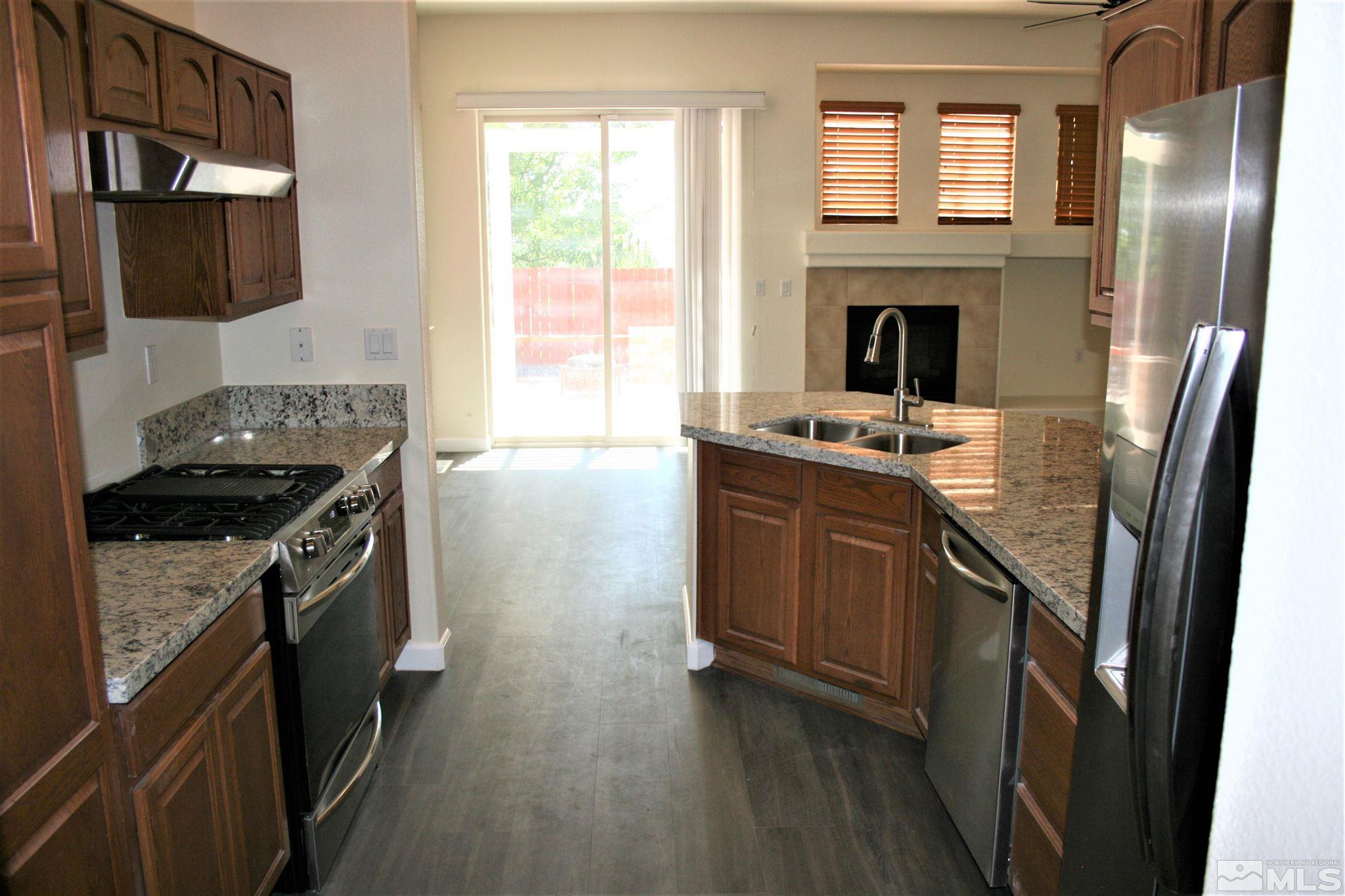 1630 Commonwealth Circle Reno, NV 89503 - Photo 6 of 24 Photo 6