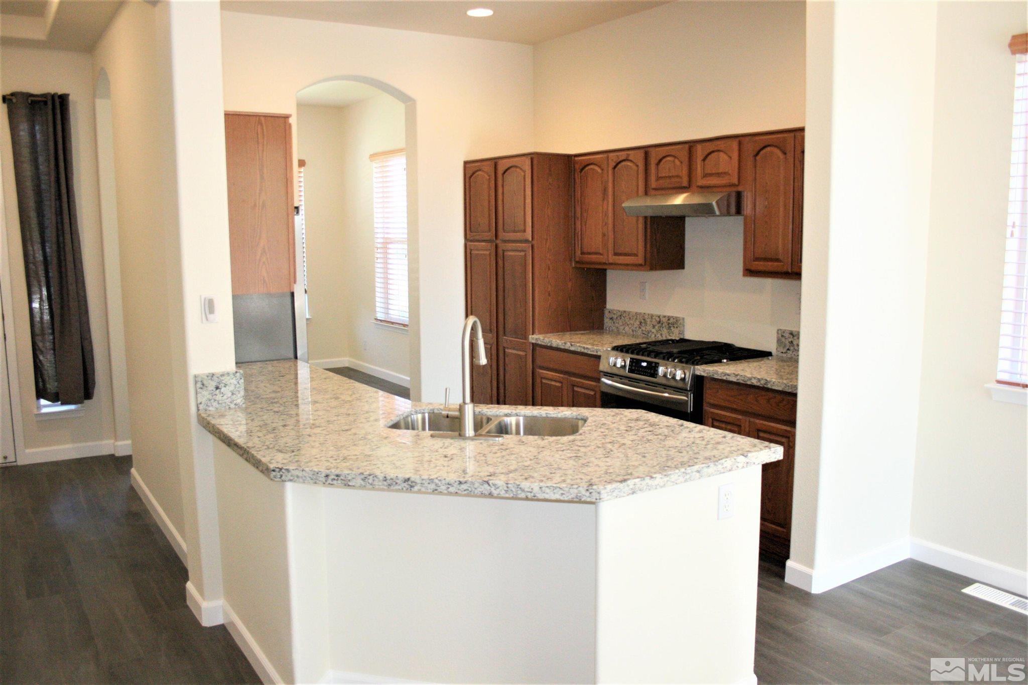 1630 Commonwealth Circle Reno, NV 89503 - Photo 7 of 24 Photo 7