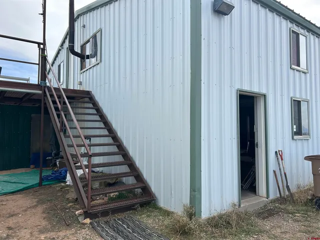 a view of an entryway with staircase