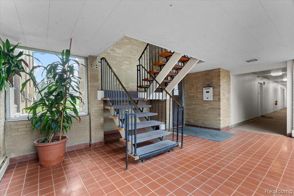 1545 Cherboneau Place, Unit 41 Detroit, MI 48207 - Photo 8 of 21