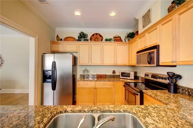 $3,800 | 26 Moss Lane, St. Simons Island, GA 31522