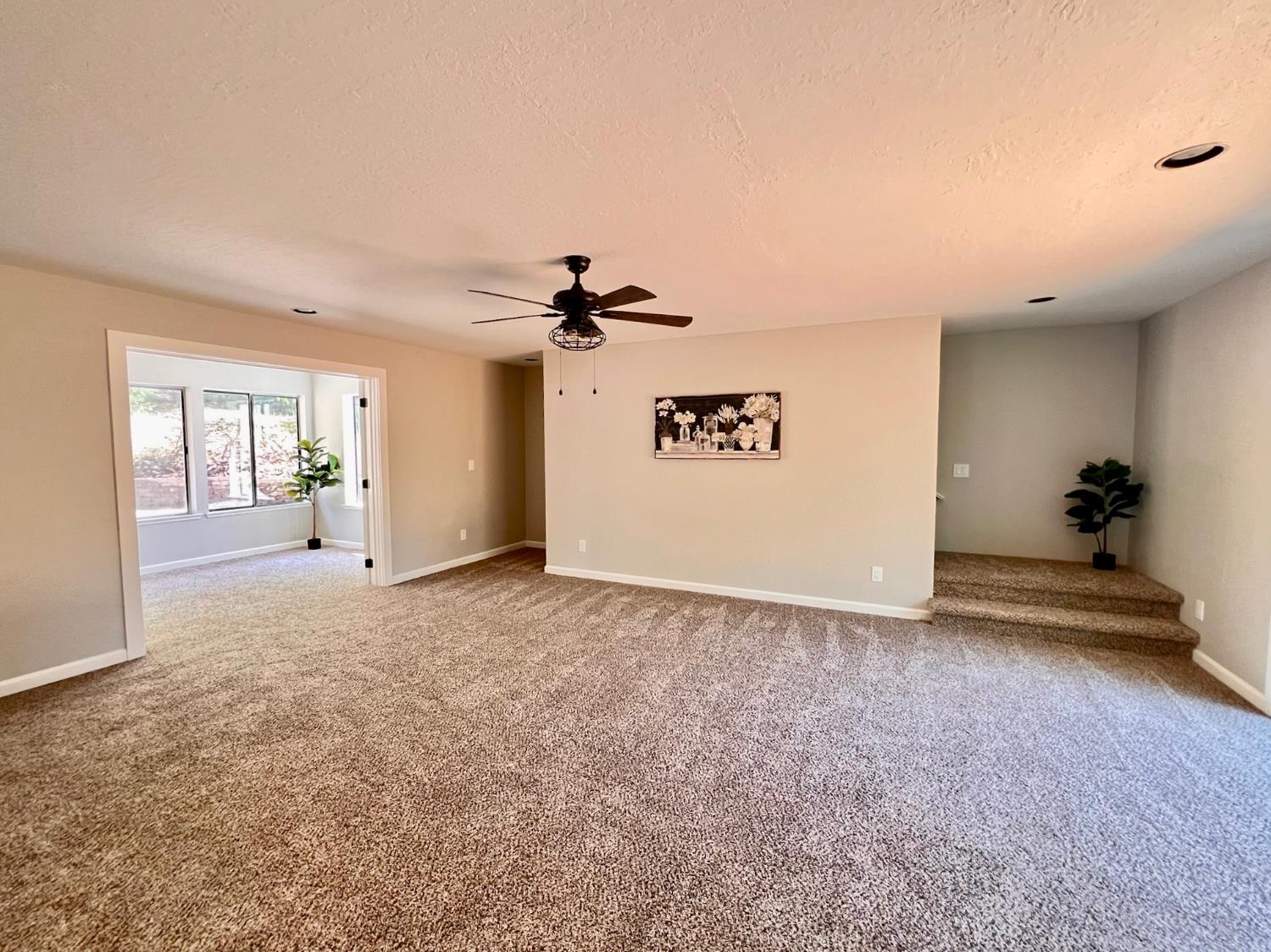 2506 Buffalo Hill Road Georgetown, CA 95634 - Photo 33 of 79 a view of a livingroom and a windows