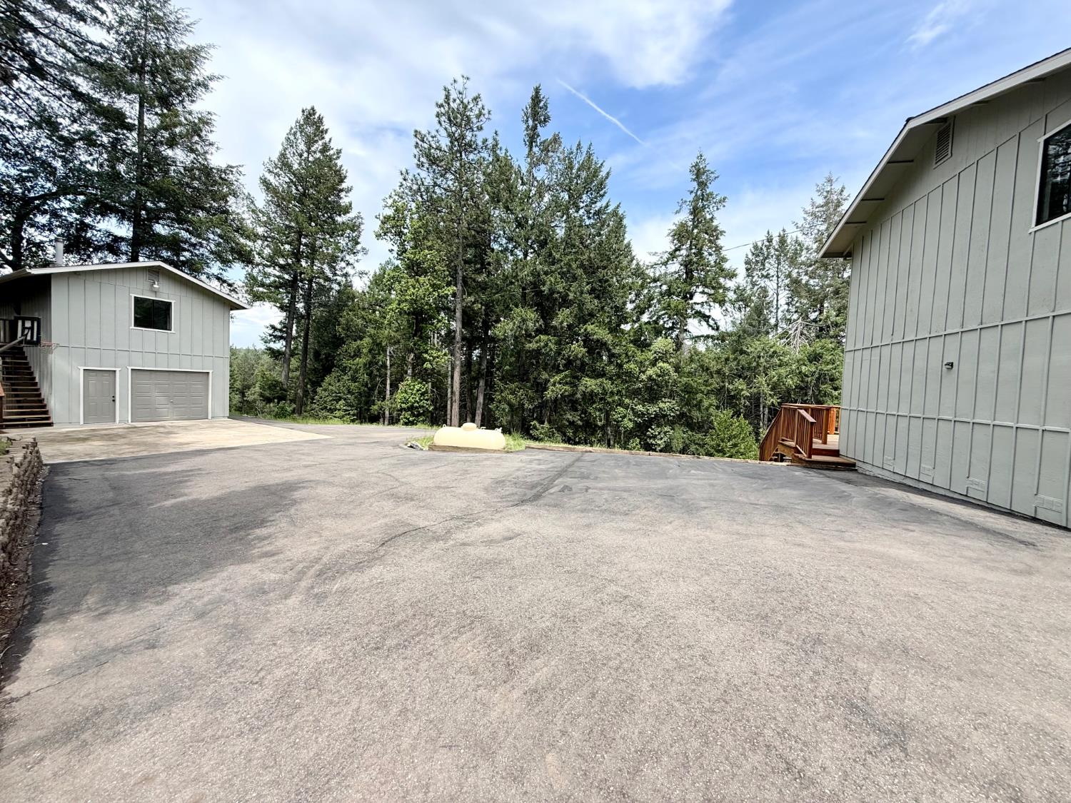 2506 Buffalo Hill Road Georgetown, CA 95634 - Photo 51 of 79 a view of a house with a yard