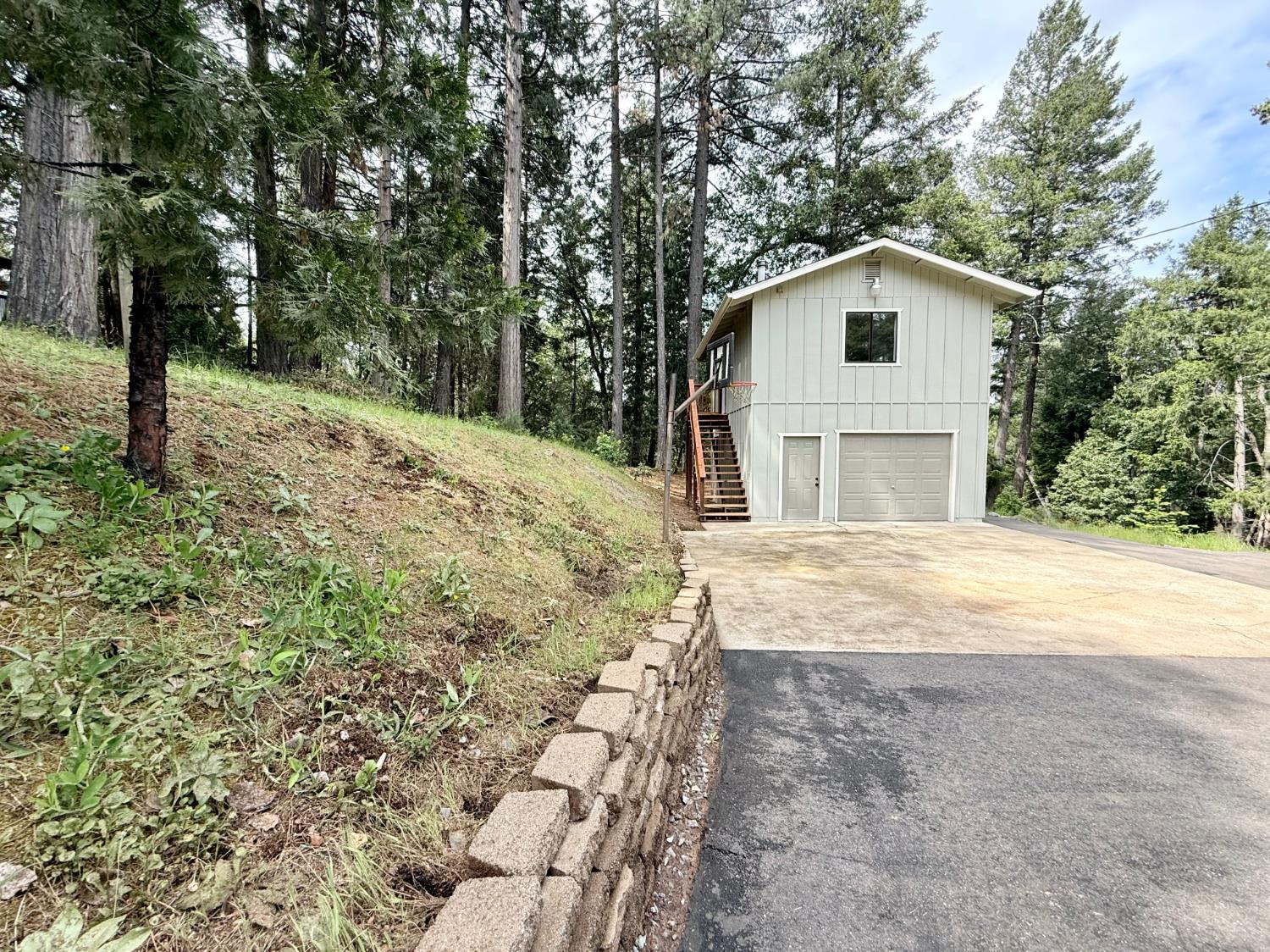 2506 Buffalo Hill Road Georgetown, CA 95634 - Photo 54 of 79 a view of a house with a yard