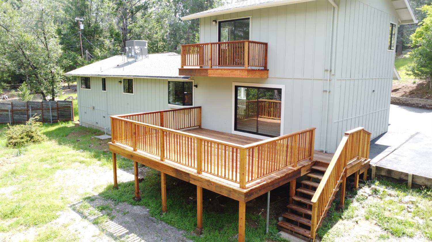 2506 Buffalo Hill Road Georgetown, CA 95634 - Photo 63 of 79 a view of a patio with a table and chairs