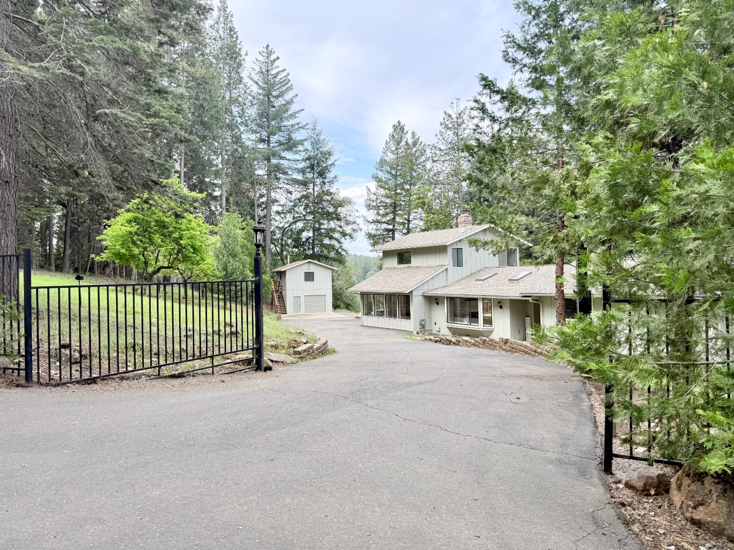 2506 Buffalo Hill Road Georgetown, CA 95634 - Photo 7 of 79