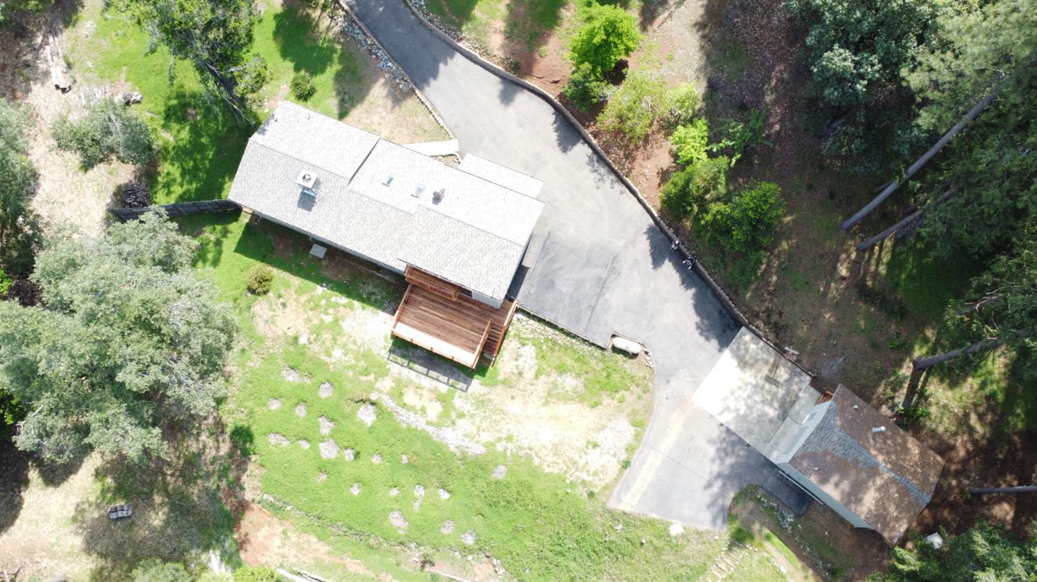 2506 Buffalo Hill Road Georgetown, CA 95634 - Photo 74 of 79 an aerial view of house with yard