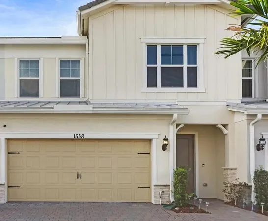$5,000 | 1558 Myrtle Oak Terrace, Hollywood, FL 33021