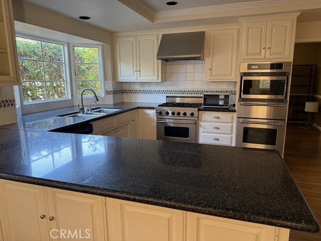 991 Roxbury Road San Marino, CA 91108 - Photo 6 of 39