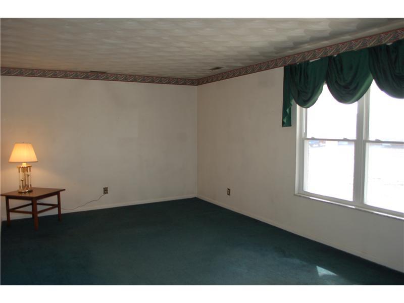 5228 Gambel Road Indianapolis, IN 46221 - Photo 8 of 15 Gallery Image 8