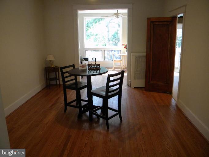 2210 Tunlaw Road Northwest Washington, DC 20007 - Photo 4 of 19 Dining Room