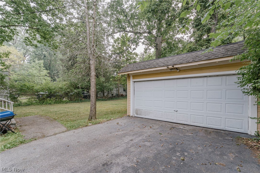 1660 Maple Road Cleveland Heights, OH 44121 - Photo 30 of 35 Gallery Image 30