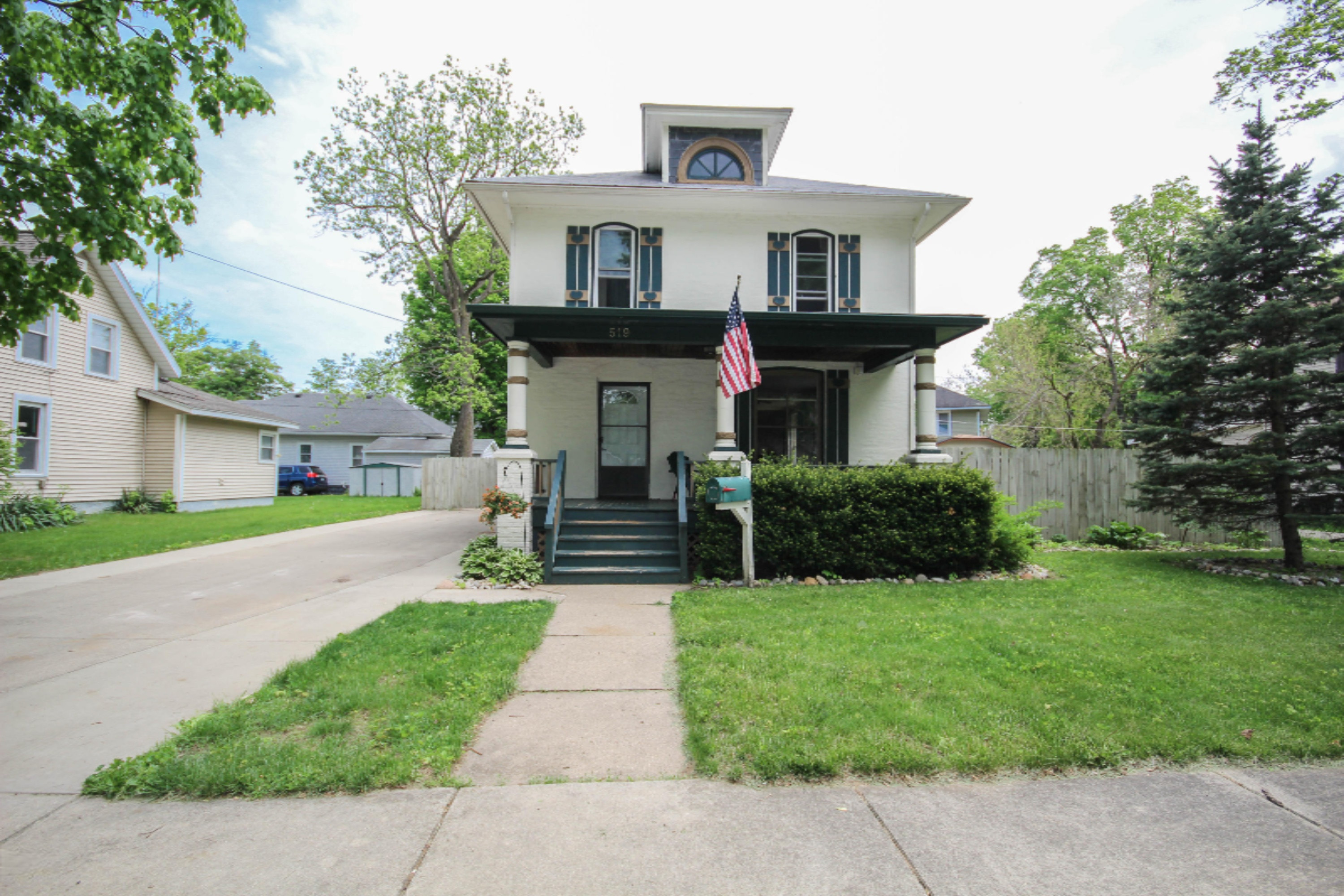 519 Elm Street Three Rivers, MI 49093 - Photo 2 of 24 untitled (22 of 24)