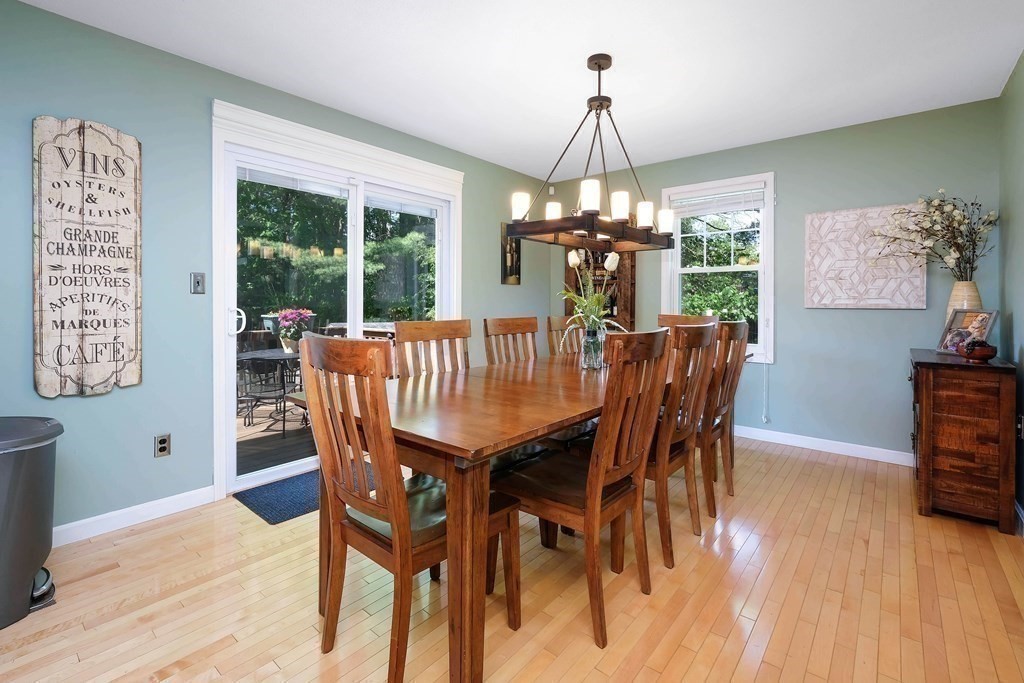 58 Emeline Court Springfield, MA 01128 - Photo 14 of 38
