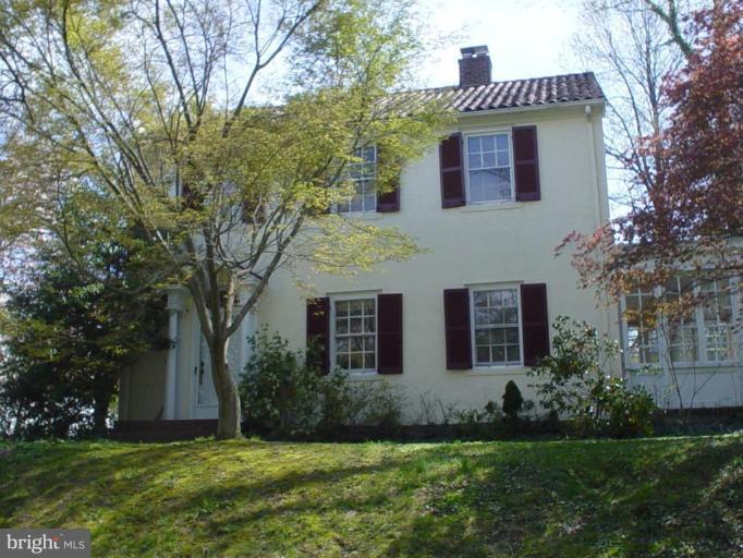 3553 Newland Road Baltimore, MD 21218 - Photo 1 of 30 Exterior (Main)