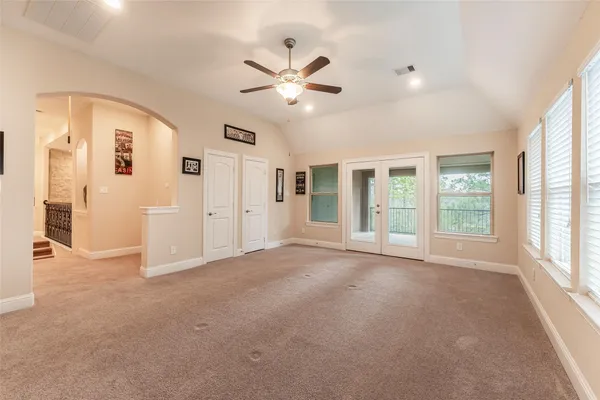 $815,000 | 1006 Blossom Field Lane, Pinehurst, TX 77362