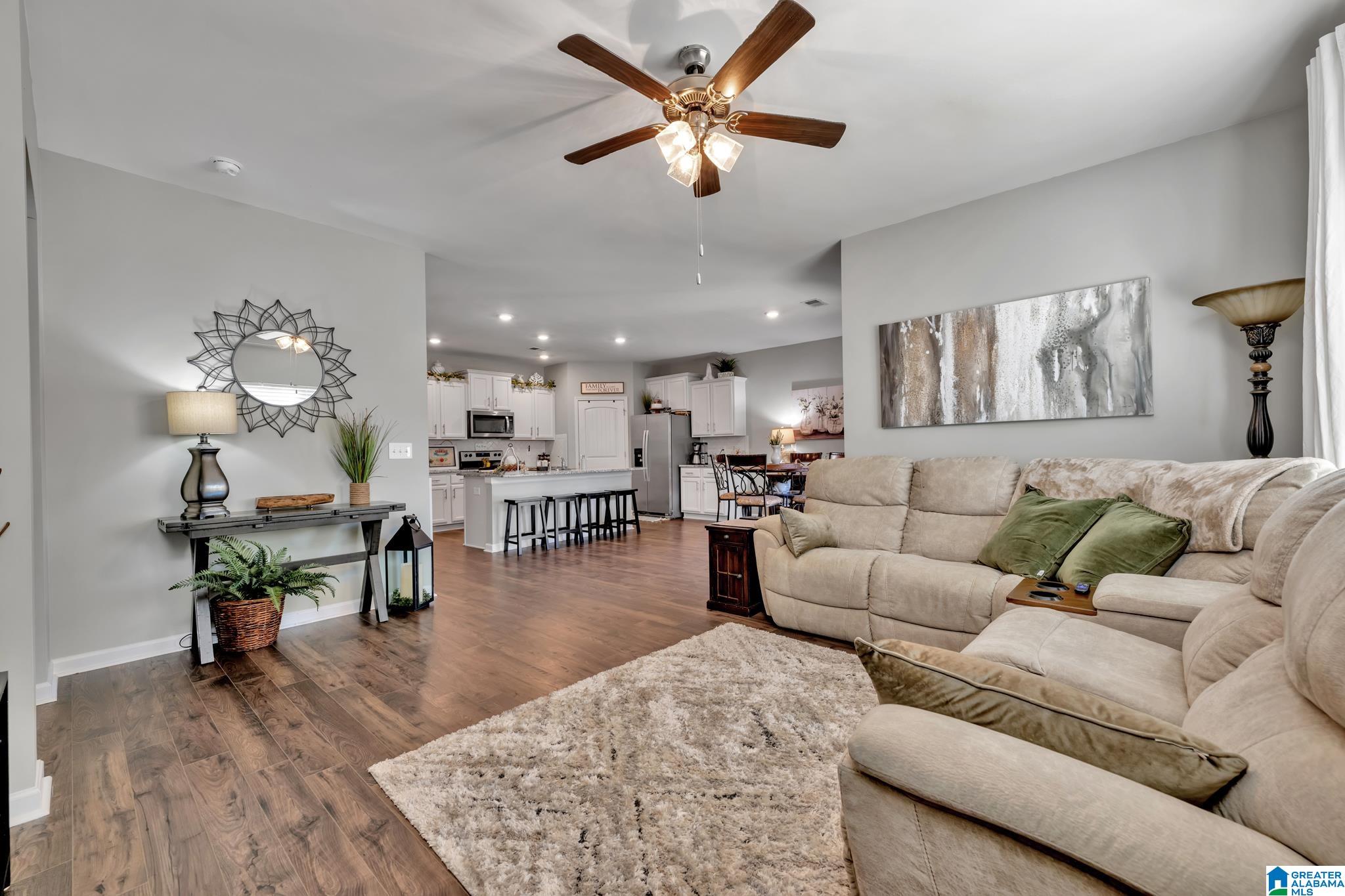 333 Firebrick Way Kimberly, AL 35091 - Photo 2 of 28