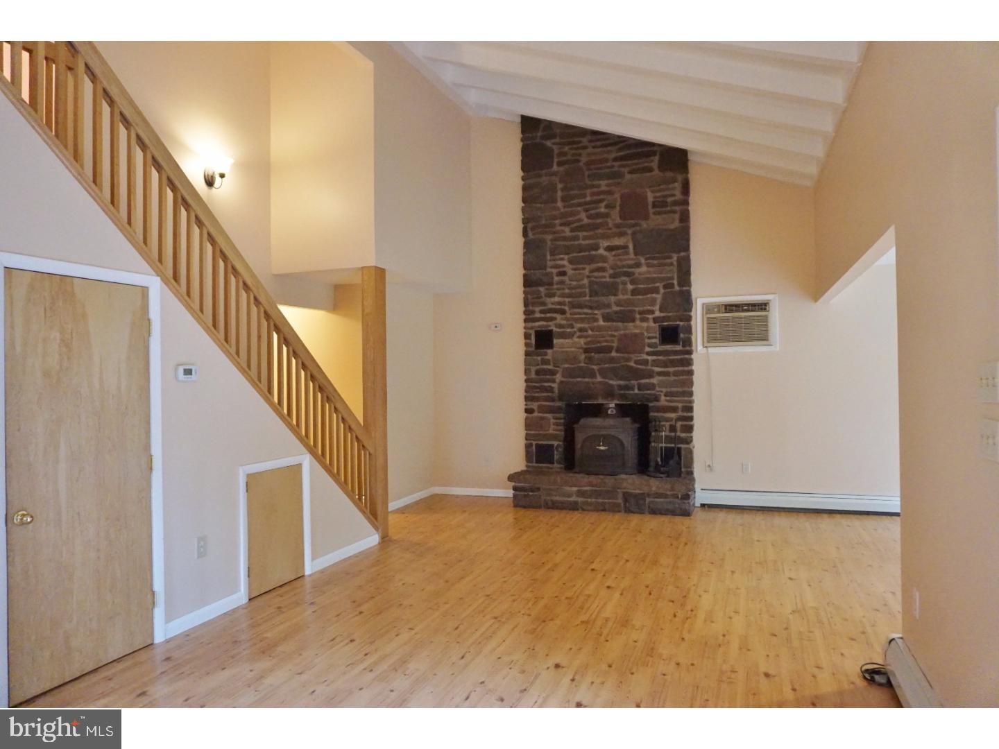 208 Beaver Run Road Ottsville, PA 18942 - Photo 8 of 25 Gallery Image 8