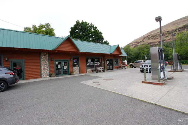 $499,000 | 90 2nd Street, Asotin, WA 99402