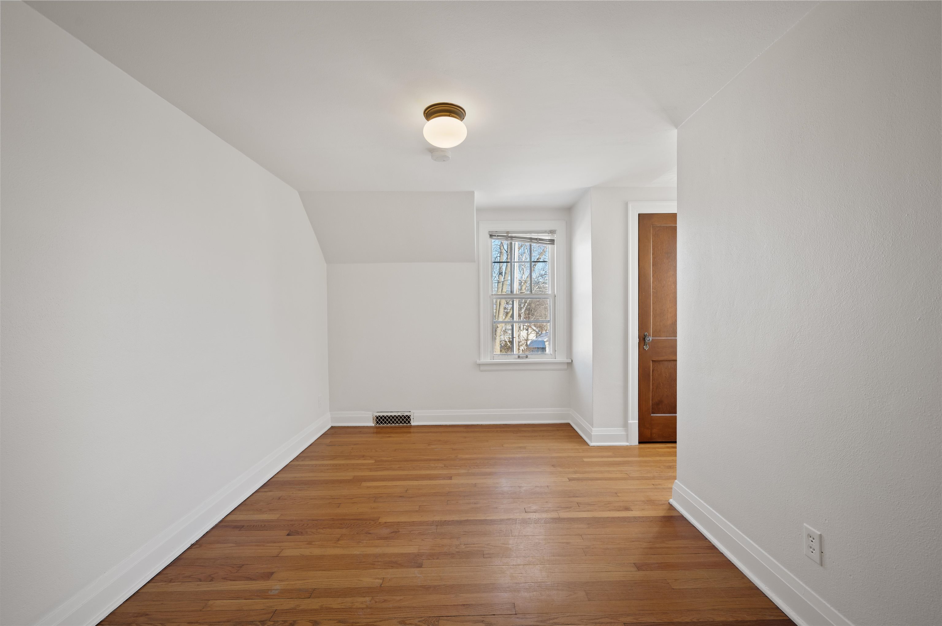 2725 Kendall Avenue Madison, WI 53705 - Photo 27 of 34