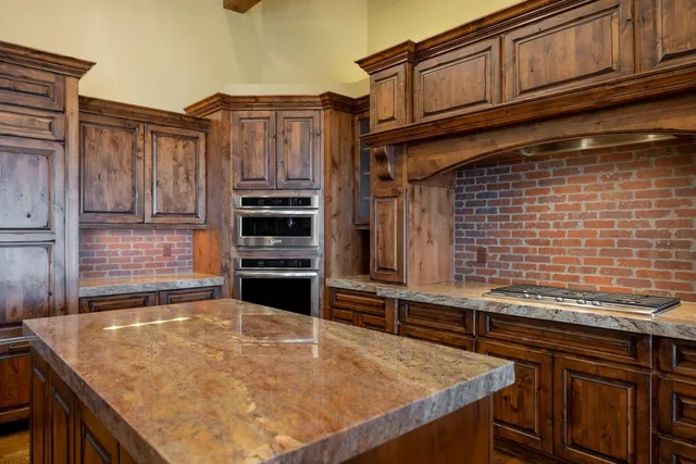 $1,950,000 | 3000 Garden Creek Road, Casper, WY 82601