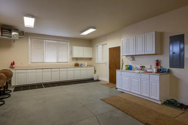 $1,950,000 | 3000 Garden Creek Road, Casper, WY 82601