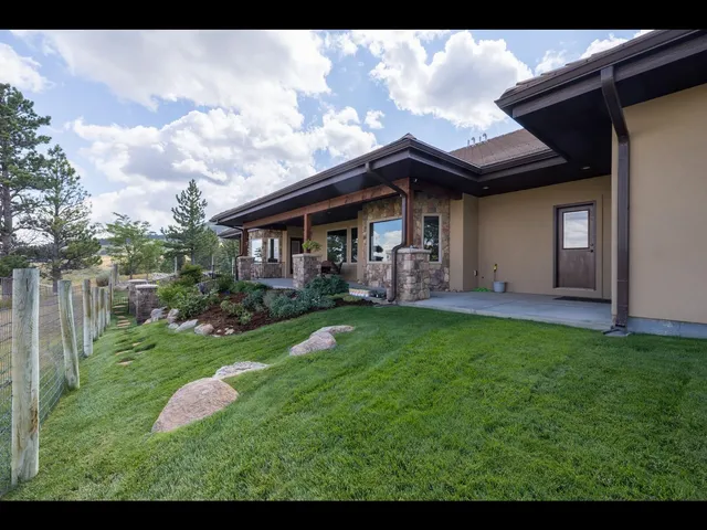 $1,950,000 | 3000 Garden Creek Road, Casper, WY 82601