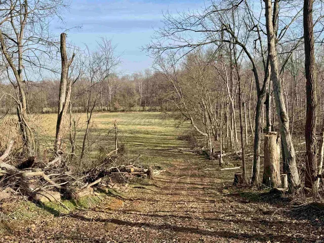 $1,099,000 | 450 South Washington In 47501, Washington, IN 47501