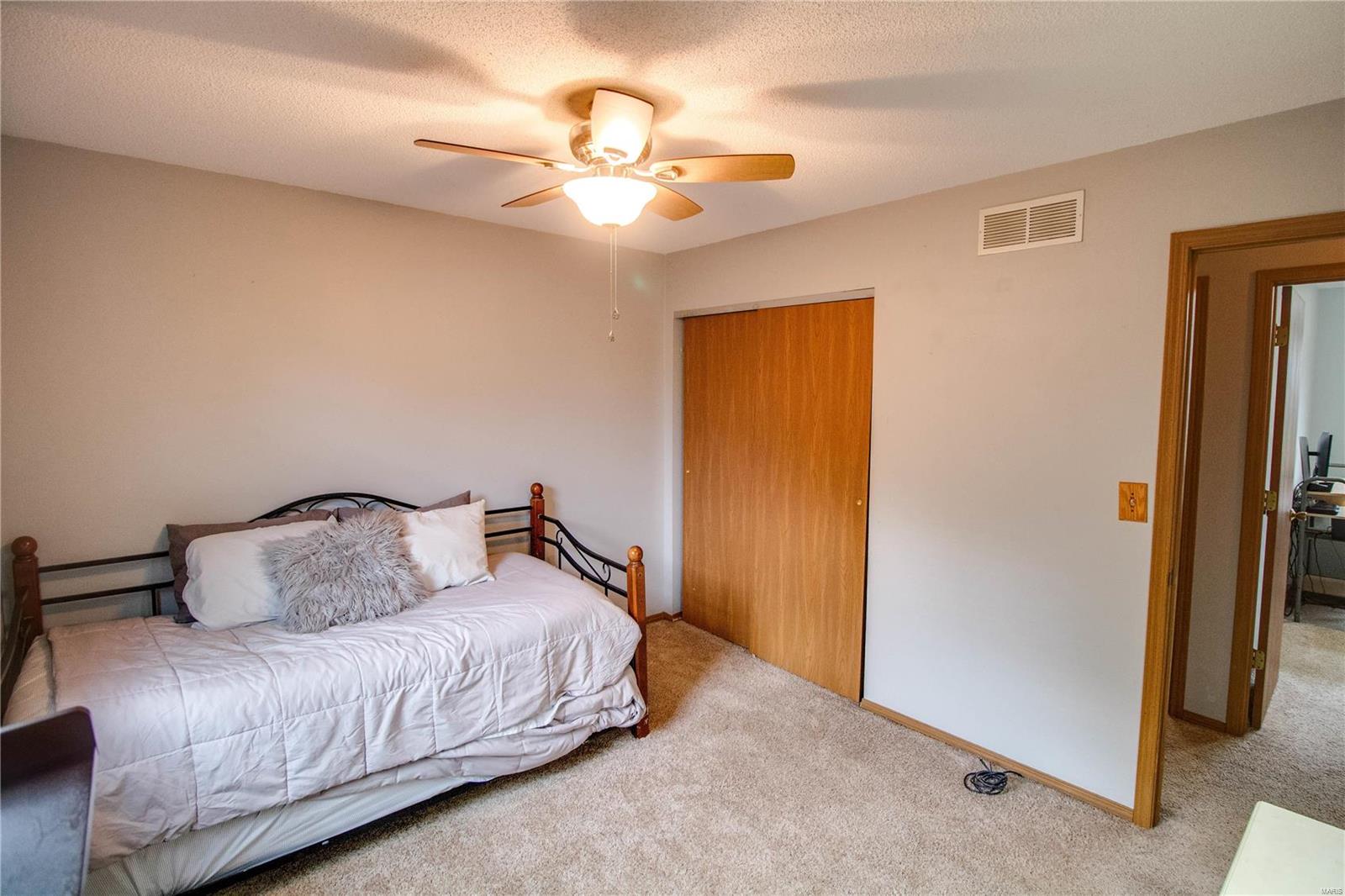 2903 3rd Street Alton, IL 62002 - Photo 19 of 33